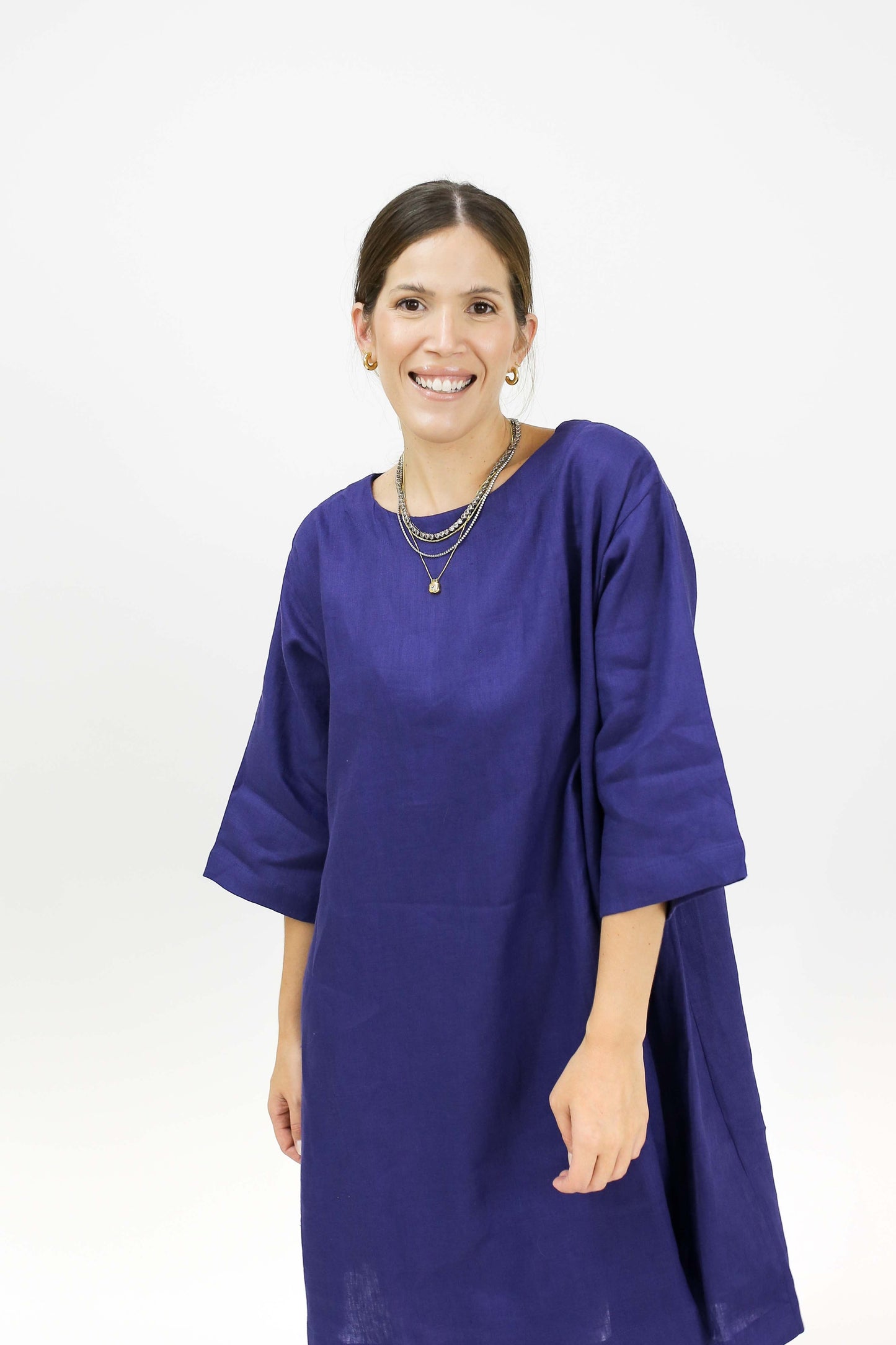 VESTIDO AMPLO MANGA DOBRADA