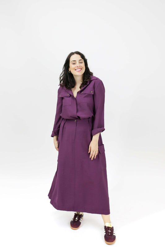 SAIA MIDI COM PREGAS E BOLSOS